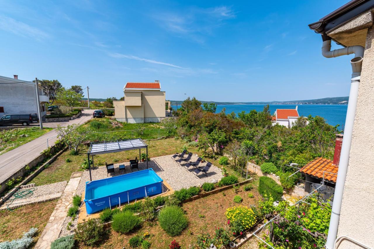 Apartment Sea And Mountain With Pool Novigrad  Habitación foto